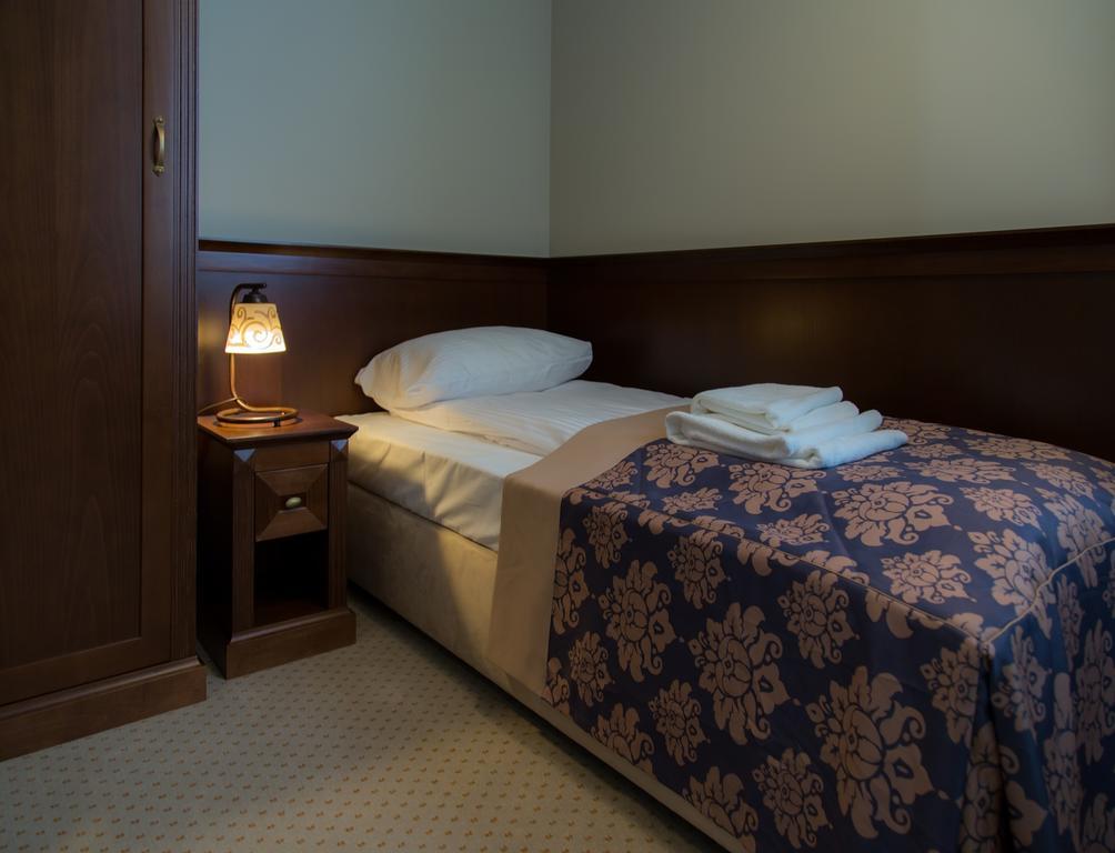 Hotel Imperial Residence Сандомир Стая снимка